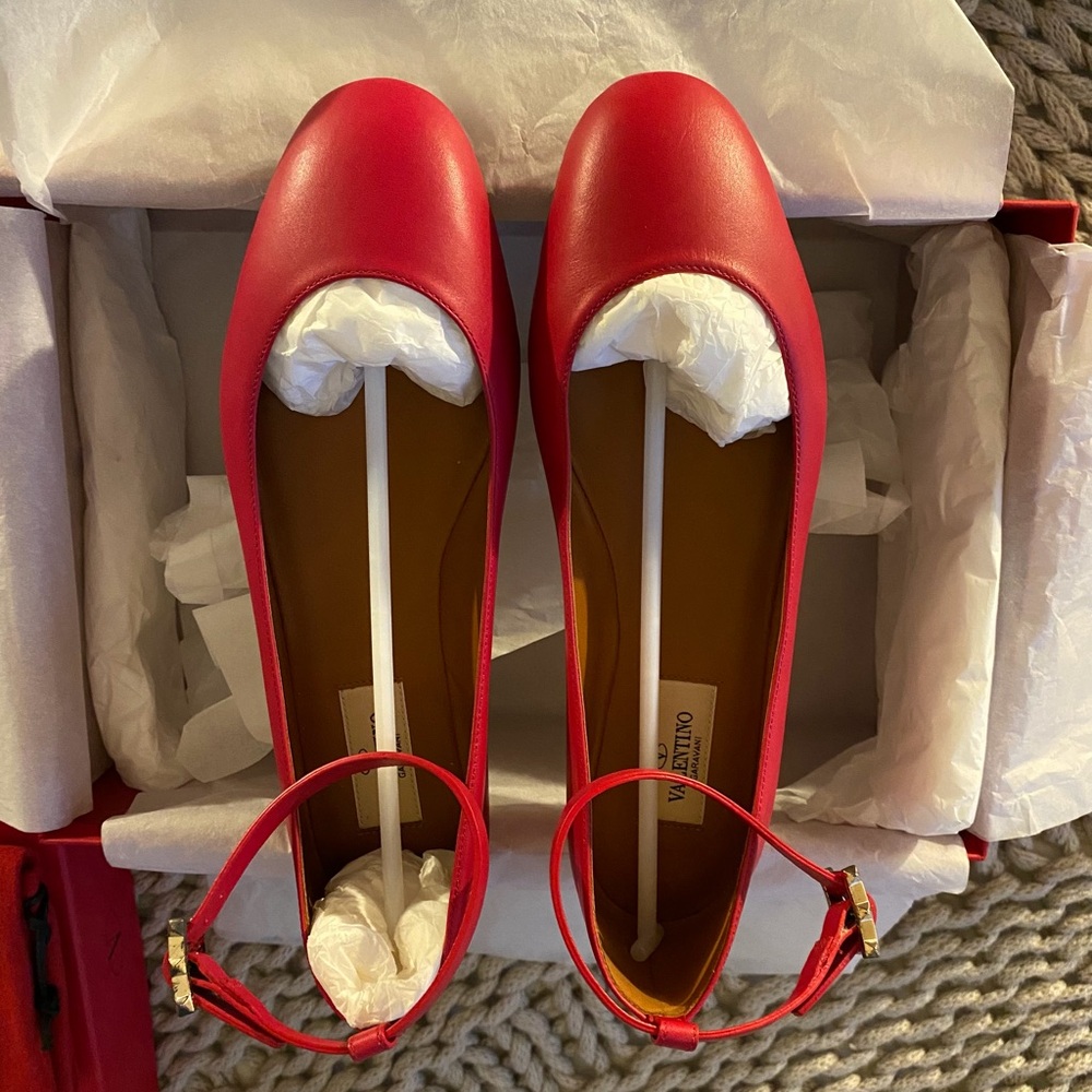 Valentino Pink Leather Ankle Strap Ballerina Flats - Picture 8 of 15